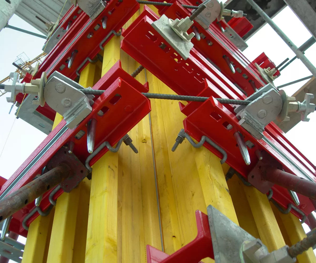 Tobler Rex Kallëp me tra Tobler Scaffolding and Formwork SH.P.K.]