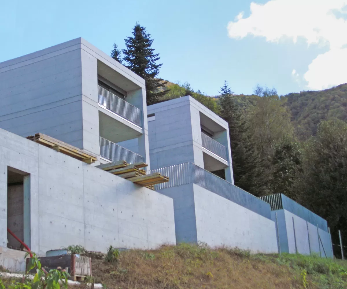 Tobler Rex Kallëp me tra Tobler Scaffolding and Formwork SH.P.K.]
